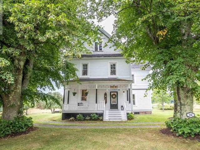214 Falmouth Dyke Road Falmouth Nova Scotia