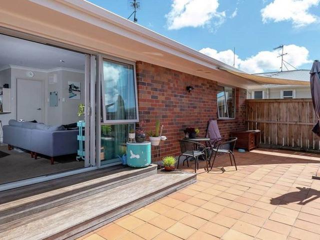 2/14 Laud Avenue, Ellerslie, Auckland City