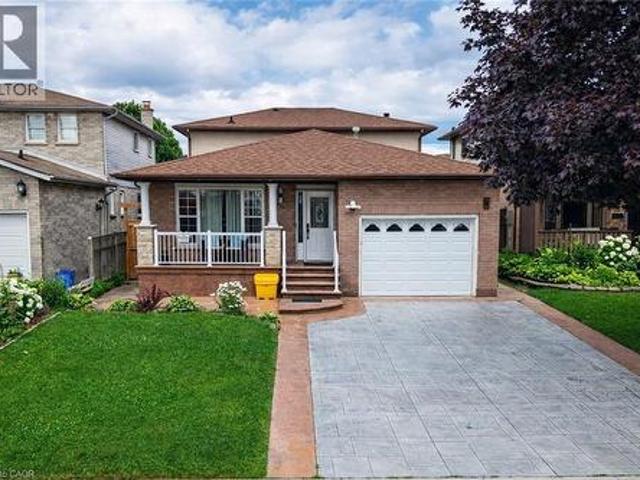 214 Merrilee Crescent, Hamilton, ON, L9A 5E2 house for sale | Listing ID 40847 | Royal LePage