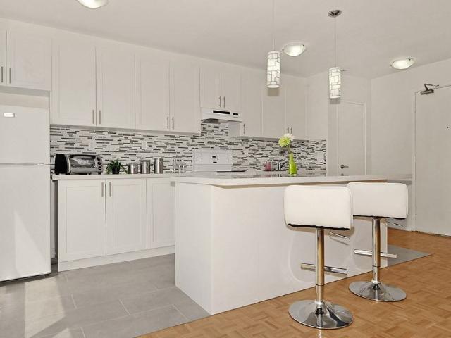 214 St. George Studio Apartment for Rent at 214 St. George St, Toronto, ON M5R 2N8 The Annex