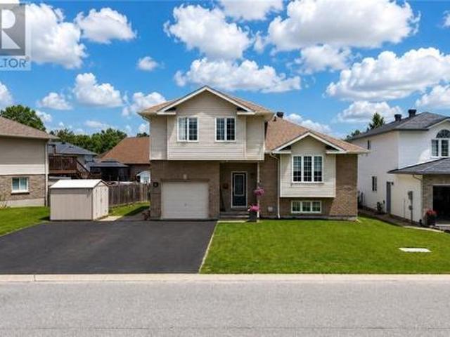 214 Ravina Ave, Garson, ON, P3L 1A7 house for sale | Listing ID 2128 | Royal LePage
