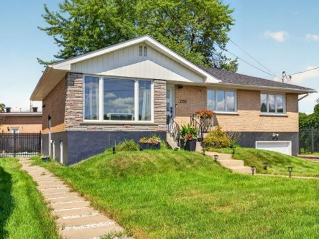 2155 Rue D'Auvergne, Laval Duvernay, QC, H7G 2G9 house for sale | Listing ID 19183 | Royal LePage