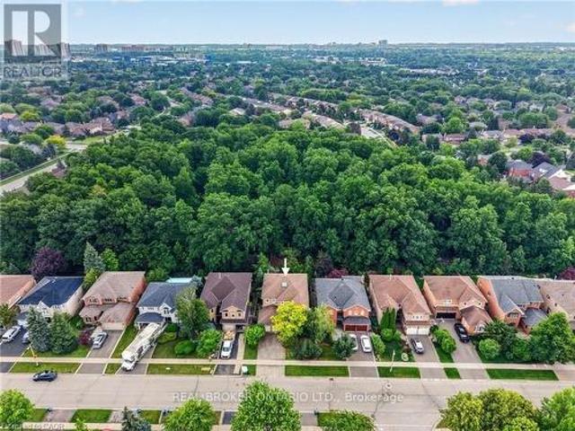 2152 Grand Ravine Drive, Oakville, ON, L6H 6B3 house for sale | Listing ID W13517 | Royal LePage