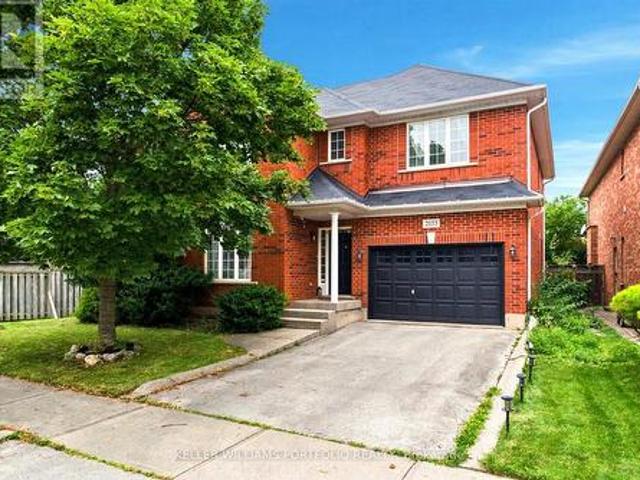 2153 Meadowglen Drive, Oakville, ON, L6M 4C9 house for sale | Listing ID W13602 | Royal LePage