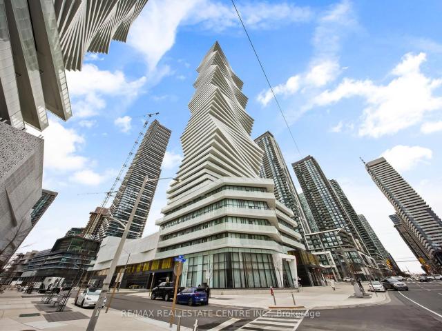 215 3 Confederation Parkway, Mississauga | Sold, W13049 | Condos. Ca