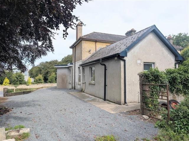 215,000 | Islandbawn, Nenagh, Co. Tipperary DNG Michael Gilmartin 5021 MyHome. Ie Residential
