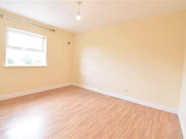 215,000 | 112 Moran Park, Enniscorthy, Wexford Paula Treacy Estates 5023 MyHome. Ie Residential