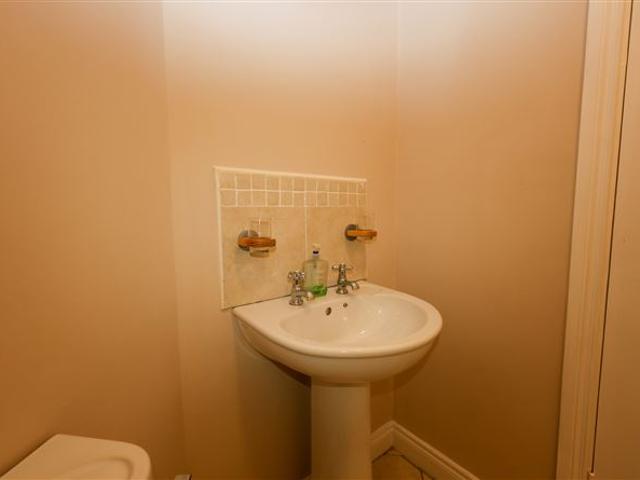 215,000 | 25 Radharc An Chuain, Mullingar, Westmeath Sherry FitzGerald Davitt & Mullingar 4980 MyHome. Ie Residential