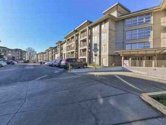 215 45567 Yale Road, Chilliwack, BC, V2P 0B2 Single Family P.