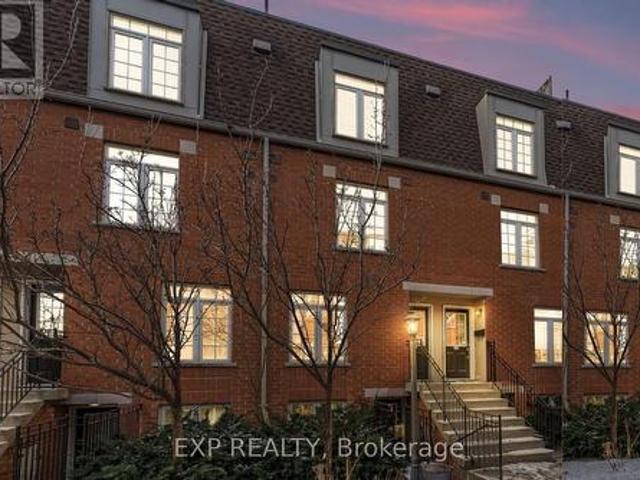 215 870 Jane Street, Toronto, ON, M6N 4C2 townhouse for sale | Listing ID W11991 | Royal LePage