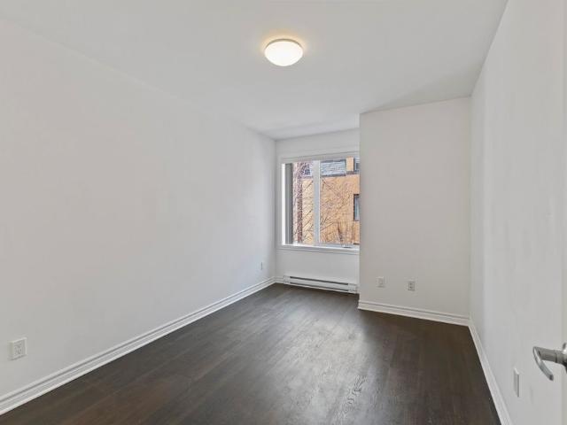 215 Boul. Bouchard, apt. 4