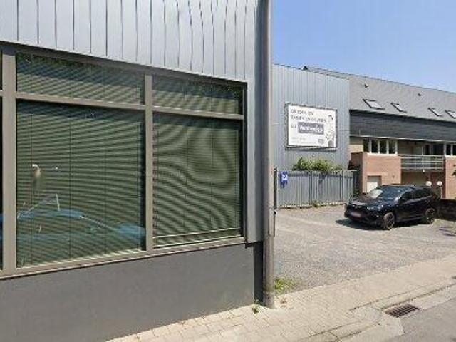 400 m2 warehouse for rent in Oudenaarde