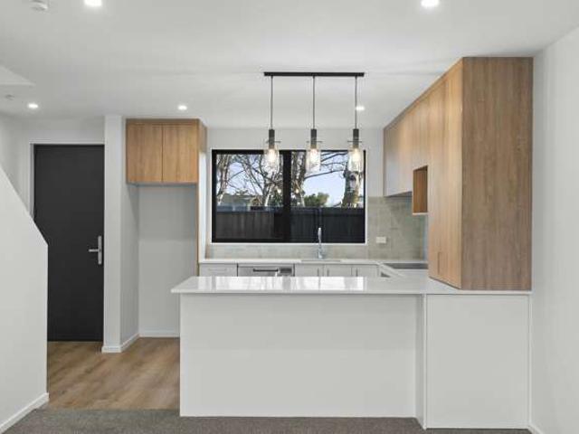 2/15 Tralee Place, Bishopdale, Christchurch City