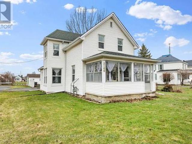 2166 Dundas Street, Edwardsburgh/Cardinal, ON, K0E 1E0 house for sale | Listing ID X13418 | Royal LePage