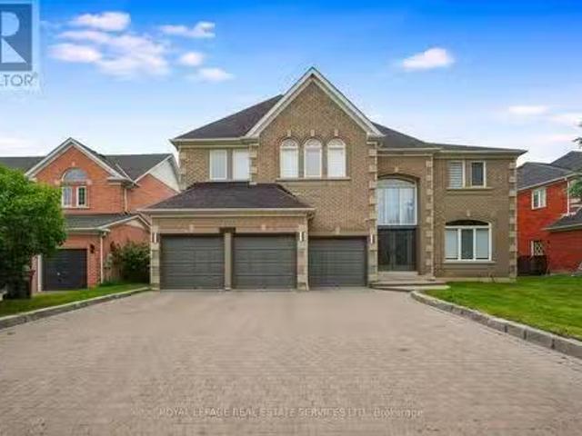 2166 Erin Centre Boulevard, Mississauga, ON, L5M 5H8 house f.