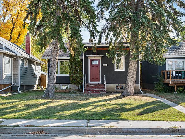 2167 Princess St Perfect Starter Home In Cathedral