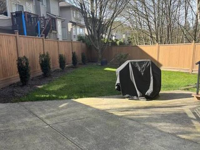 21680 89 Avenue Apartment for Rent
