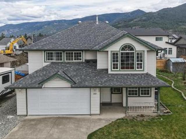 2160 Okanagan Street, Armstrong, BC, V4Y 0C4 house for sale | Listing ID 10383 | Royal LePage