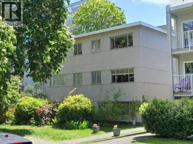 2160 W 39Th Avenue, Vancouver, BC, V6M 1T5 investment for sale | Listing ID C8078 | Royal LePage
