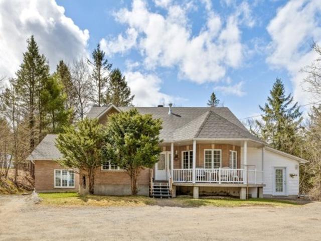 2162 Mtée Paiement, Val Des Monts, QC, J8N 7E1 investment for sale | Listing ID 25007 | Royal LePage