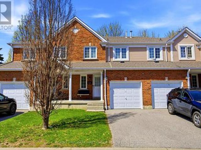 216 10 Bassett Boulevard, Whitby, ON, L1N 9C8 townhouse for sale | Listing ID E13542 | Royal LePage