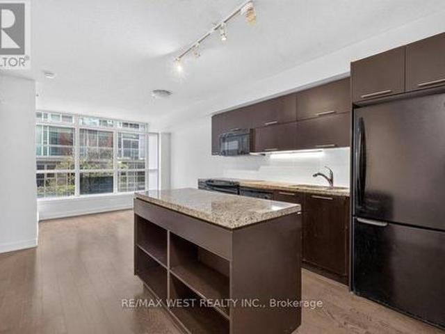 216 21 Nelson Street, Toronto, ON, M5V 3H9 lease for lease | Listing ID C13493 | Royal LePage