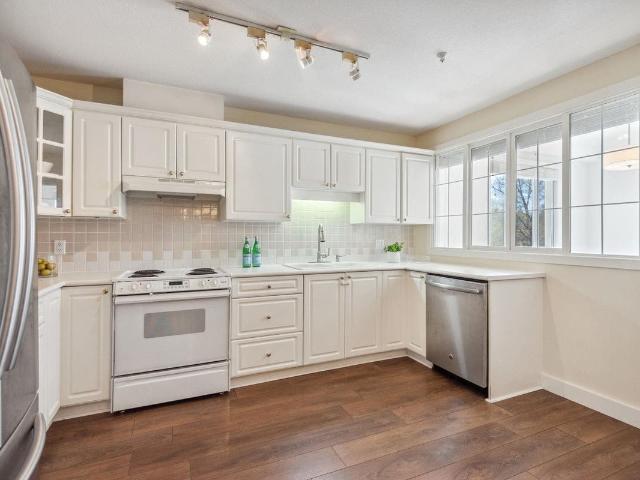 216 5 HAMPTON PLACE, Vancouver, BC V6T 2G8 Condo For Sale | RE/MAX | R3073