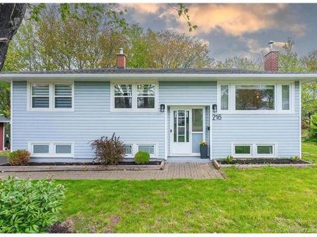 216 Canterbury Ave, Riverview, NB, E1B 2R5 house for sale | Listing ID NB140528 | Royal LePage