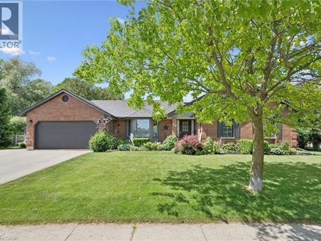 216 Bismark Drive, Cambridge, ON, N1S 4Y5 house for sale | Listing ID 40835 | Royal LePage