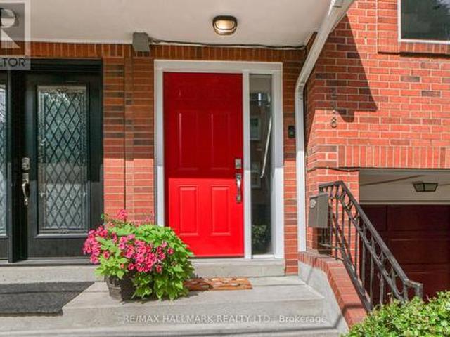 216 Milan Street, Toronto, ON, M5A 3Z6 house for lease | Listing ID C13666 | Royal LePage