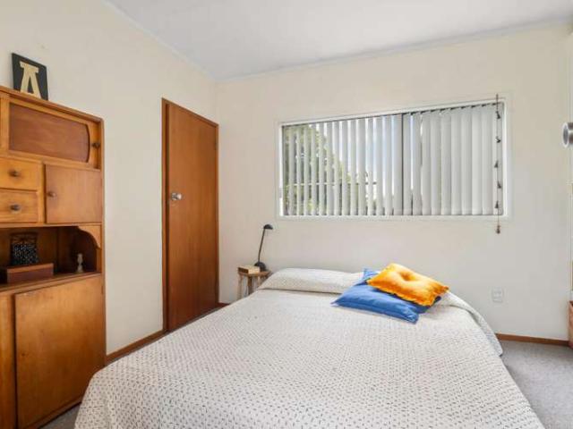 2/16 Norgrove Avenue, Mt Albert, Auckland City