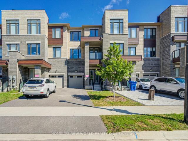 216 Vermont Avenue, Newmarket | 3Beds/3Bath, Townhouse, $899,000 | Condos. Ca