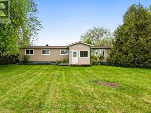 2176 Development Road, North Dundas, ON, K0E 1S0 house for sale | Listing ID X12171 | Royal LePage