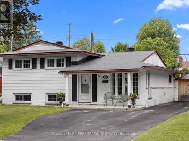 2177 Bingham Street, Ottawa, ON, K1G 2V6 house for sale | Listing ID X13590 | Royal LePage