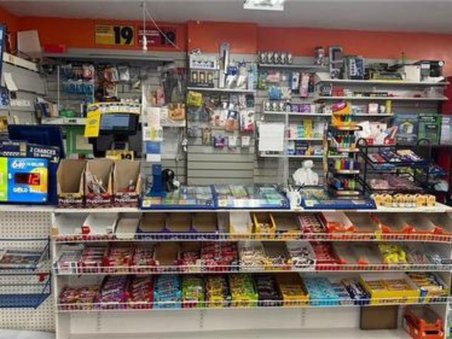 2170 Sherobee Road, Mississauga, ON, L5A 3P8 commercial for sale | Listing ID 40840 | Royal LePage