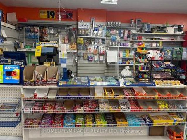 2170 Sherobee Road, Mississauga, ON, L5A 3P8 commercial for sale | Listing ID W13459 | Royal LePage