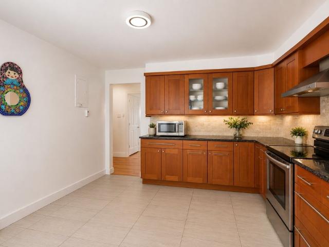 2172 Av. Girouard, Montréal Côte des Neiges, QC H4A
