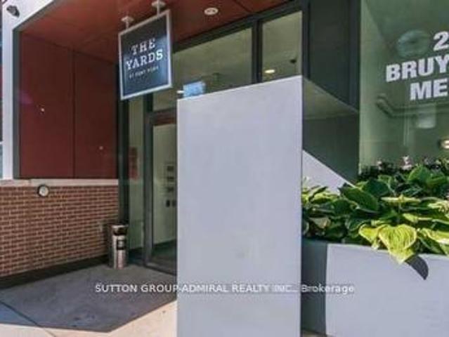 217 20 Bruyeres Mews, Toronto, ON, M5V 0G8 condo for sale | Listing ID C13561 | Royal LePage