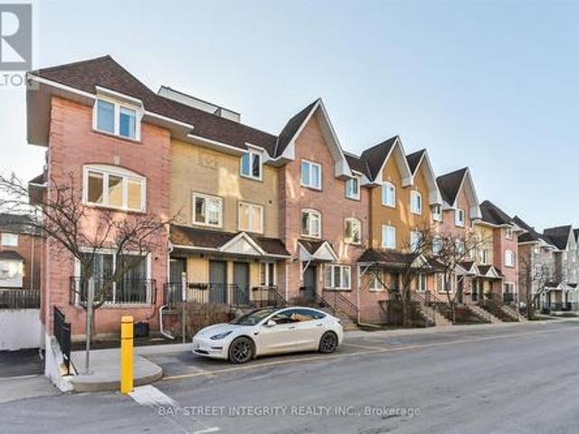 217 75 Weldrick Road E, Richmond Hill, ON, L4C 0H9 townhouse for sale | Listing ID N12064 | Royal LePage