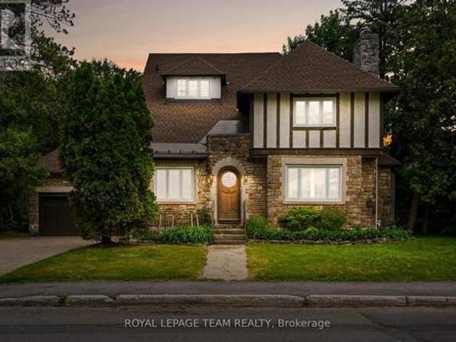 217 Melrose Avenue, Ottawa, ON, K1Y 1V3 Luxury House for sale | Listing ID X13469 | Royal LePage Carriage Trade Luxury Properties