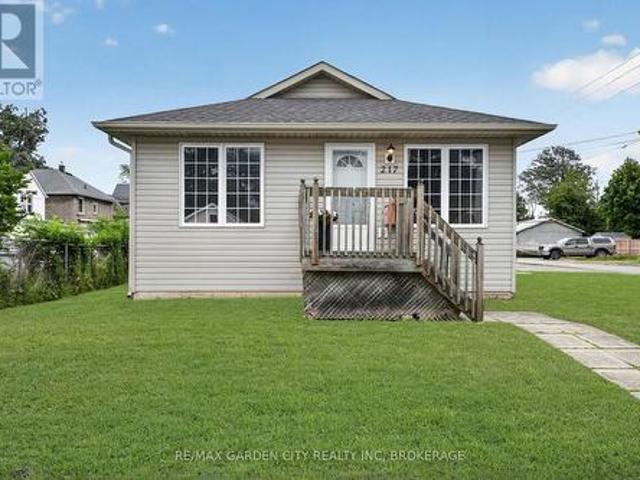 217 Pine Street, Haldimand Dunnville, ON, N1A 2L4 house for sale | Listing ID X13471 | Royal LePage