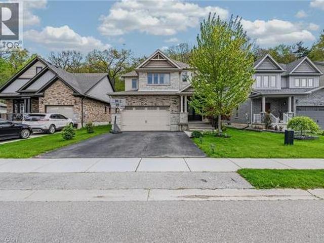 217 Woodway Trail, Simcoe, ON, N3Y 0C7 house for sale | Listing ID 40827 | Royal LePage