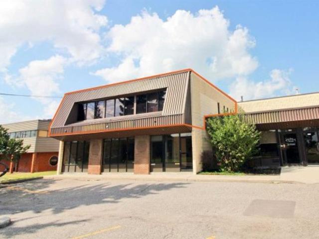 2182 39 Avenue Ne, Calgary, AB, T2E 6P7 commercial for lease | Listing ID A2178 | Royal LePage