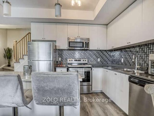 218 1 Kingston Road, Pickering | 2Beds/3Bath, Townhouse, $549,000 | Condos. Ca
