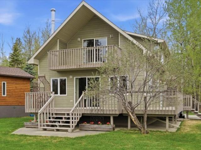 218 & 219 2Nd Street Ross Haven, Rural Lac Ste. Anne County, AB, T0E 1A0 house for sale | Listing ID E4488 | Royal LePage
