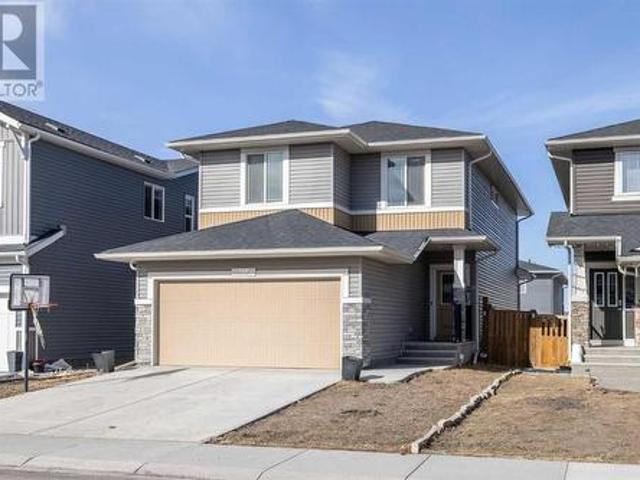 218 Willow Place, Cochrane, AB, T4C 2S6 house for sale | Listing ID A2200 | Royal LePage