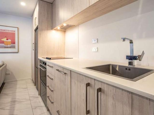2/196 Worcester Street, Christchurch Central, Christchurch City