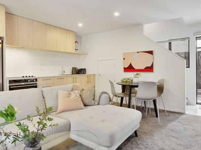 2/196 Worcester Street, Christchurch Central, Christchurch City