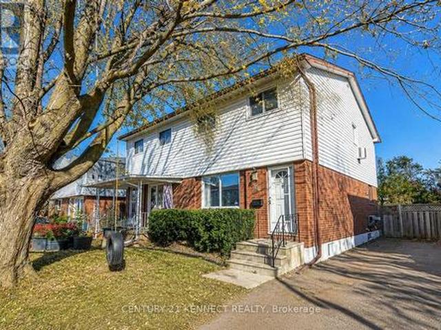 219 Barkley Crescent, Oshawa, ON, L1J 2E7 house for lease | Listing ID E13602 | Royal LePage