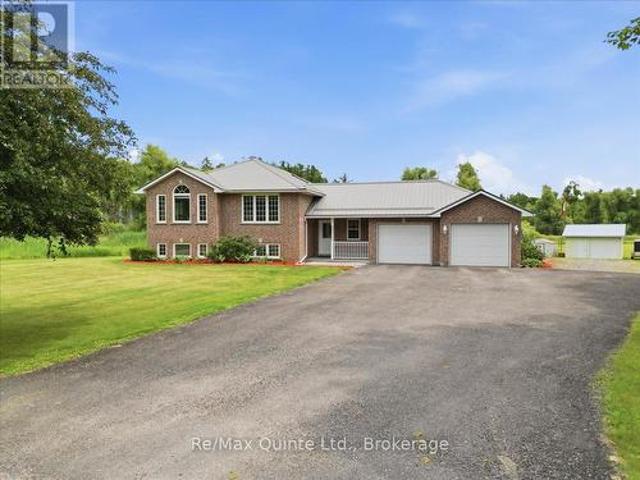 219 Helyer Road, Quinte West Murray Ward, ON, K8V 5P4 house for sale | Listing ID X13492 | Royal LePage